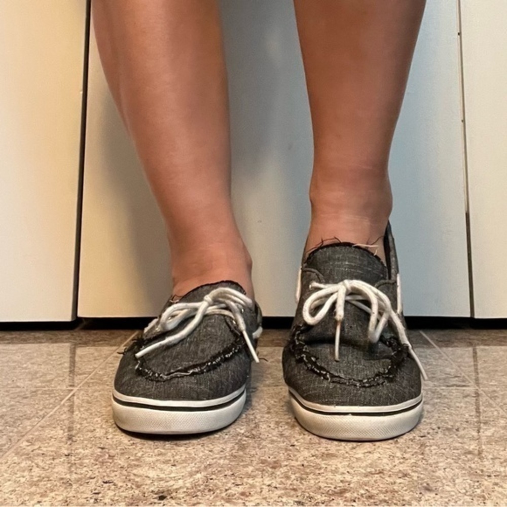 Vans Zapato Del Barco Boat‎ Shoes Women’s Size 6 - Picture 3 of 11